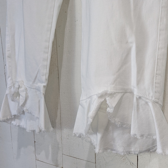 NWT For The Republic High Rise White Jeans - Picture 10 of 11